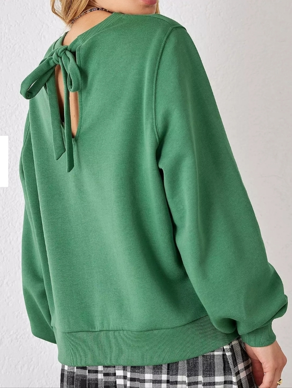 DAMSON MADDER Billie Bow Back Sweatshirt-Green